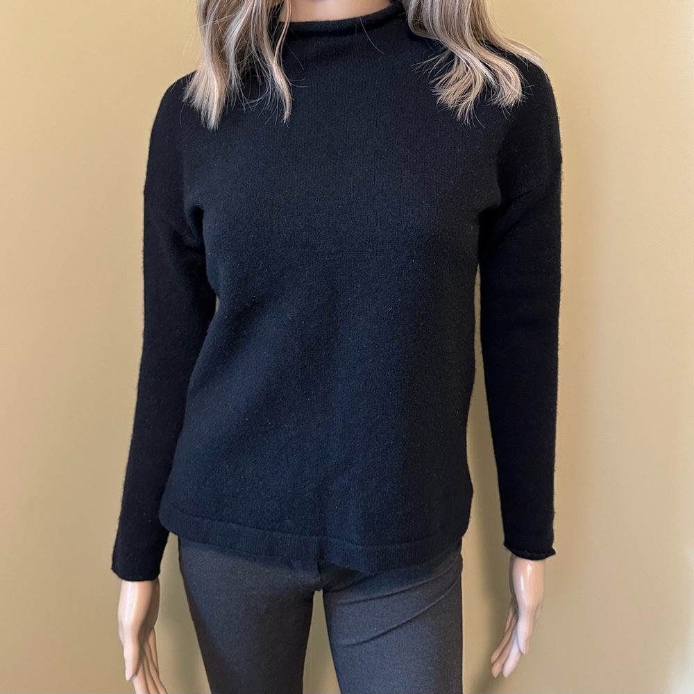 Madeleine Mode Classic Black Wool Cashmere Roll Neck Sweater